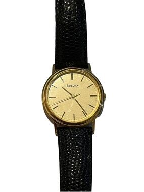 Vintage Bulova Quartz Dress Watch - unisex